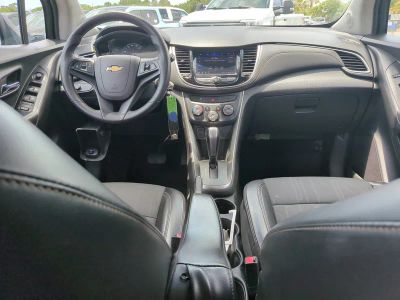 2021 Chevrolet Trax — photo 11 view