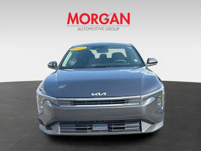 2025 Kia K4 — photo 8 view