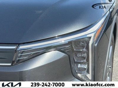 2025 Kia K4 — photo 9 view