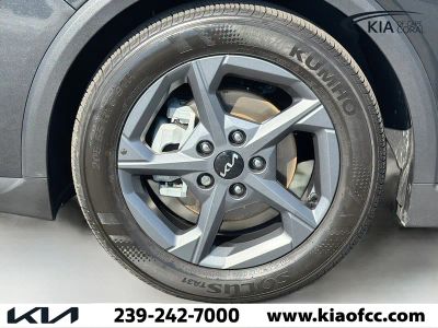 2025 Kia K4 — photo 37 view