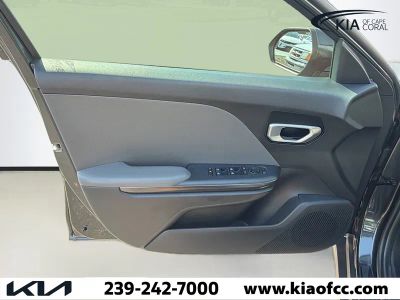 2025 Kia K4 — photo 20 view