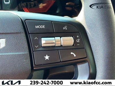 2025 Kia K4 — photo 33 view