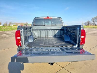 2017 Chevrolet Colorado — photo 17 view