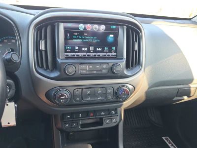 2017 Chevrolet Colorado — photo 11 view