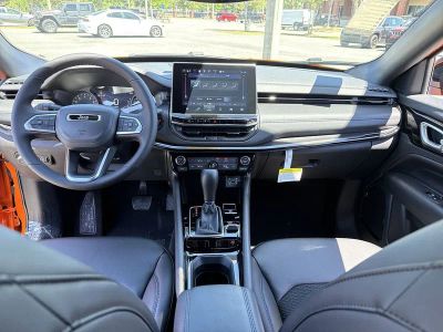 2026 Jeep Compass — photo 23 view