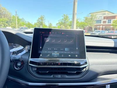 2026 Jeep Compass — photo 19 view