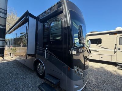 2016 Thor Motor Coach Venetian - Photo 3