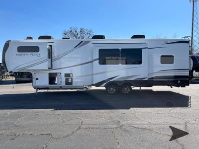 2025 Jayco North Point - Photo 15