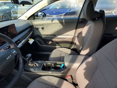 2025 Kia K4 - Photo 8