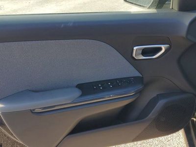 2025 Kia K4 - Photo 5