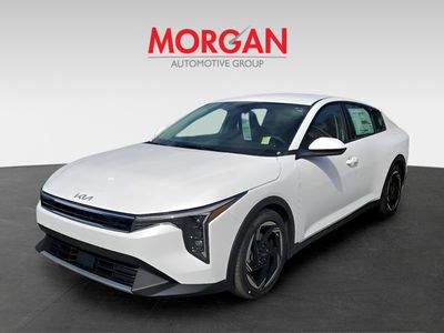 2025 Kia K4 - Photo 2