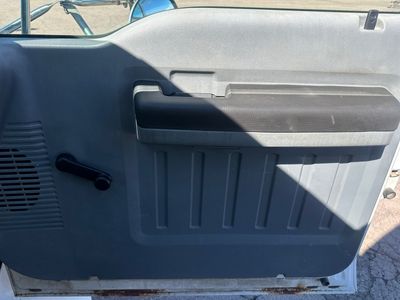 2012 Ford Super Duty F-750 Straight Frame - Photo 10