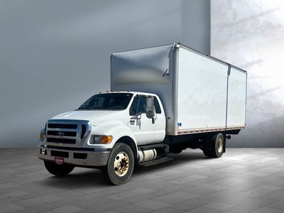 2012 Ford Super Duty F-750 Straight Frame - Photo 2