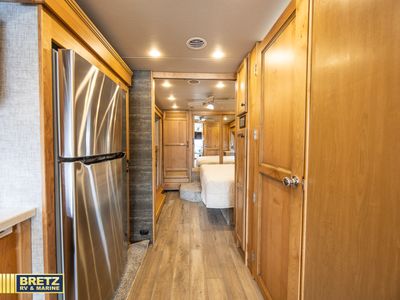 2023 Tiffin Motorhomes Allegro RED 360 - Photo 11