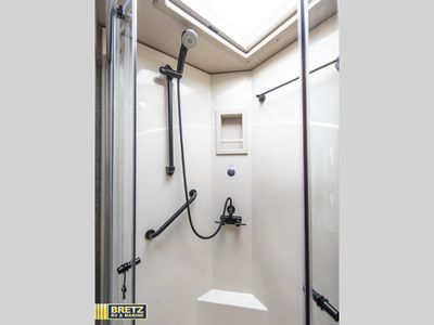 2023 Tiffin Motorhomes Allegro RED 360 - Photo 30