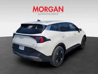 2026 Kia Sportage Hybrid — side profile view