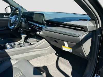 2026 Kia K5 — photo 30 view