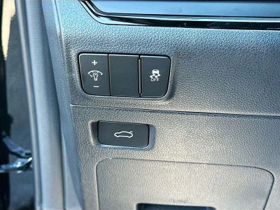 2026 Kia K5 — photo 10 view