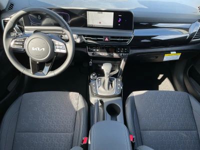 2026 Kia Seltos — photo 12 view