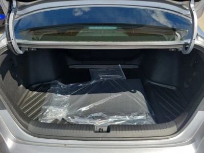 2025 Honda Accord Hybrid — photo 11 view