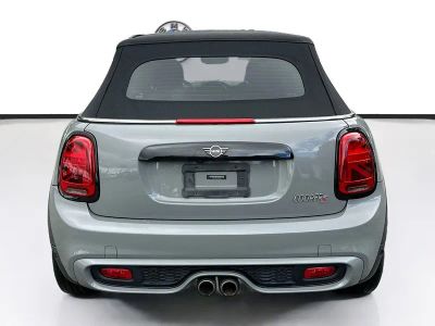 2020 MINI Cooper S — engine compartment view