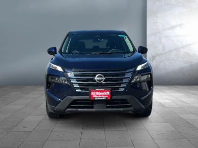 2024 Nissan Rogue — side profile view