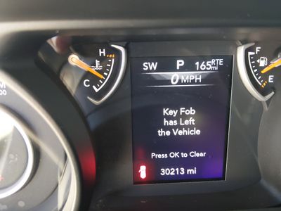 2024 Jeep Wrangler — photo 14 view