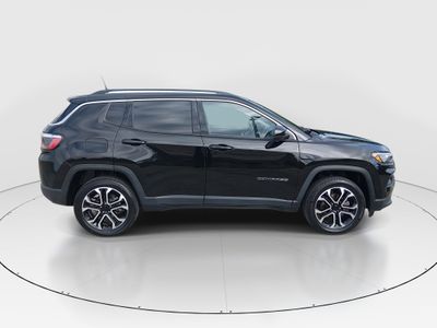 2022 Jeep Compass - Photo 8