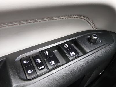 2022 Jeep Compass - Photo 18