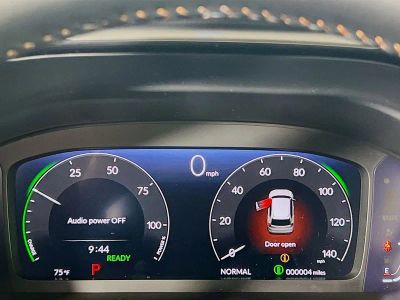2026 Honda CR-V Hybrid — photo 9 view