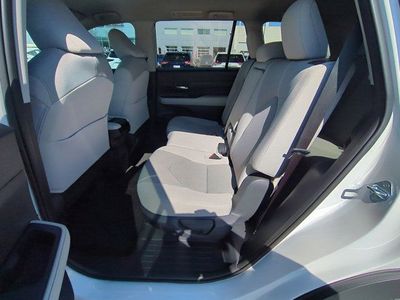 2026 Toyota Grand Highlander - Photo 14