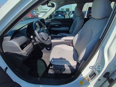 2026 Toyota Grand Highlander - Photo 8