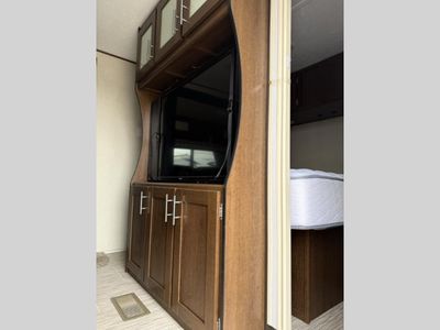 2018 Prime Time RV Avenger ATI - Photo 11