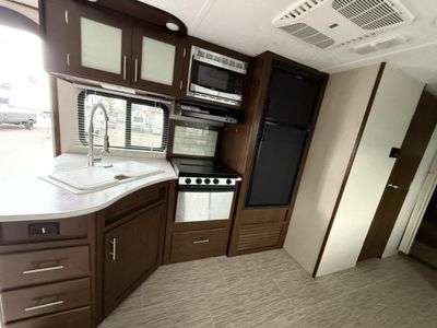 2018 Prime Time RV Avenger ATI - Photo 15