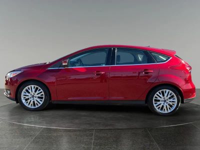 2017 Ford Focus — detail view