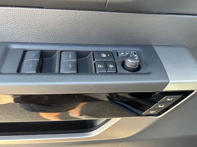 2026 Toyota Tundra - Photo 8