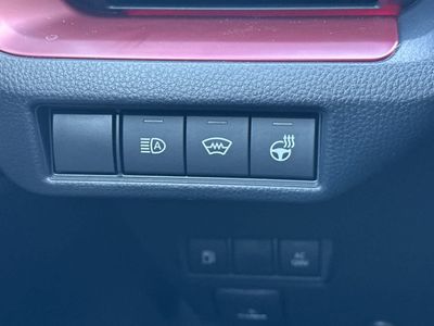 2026 Toyota Prius Plug-in Hybrid — photo 29 view