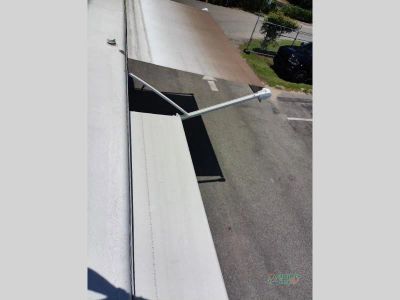 2012 Keystone RV Montana - Photo 28