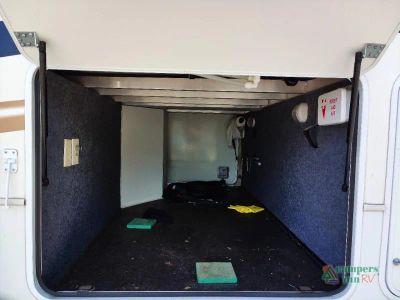 2012 Keystone RV Montana - Photo 10