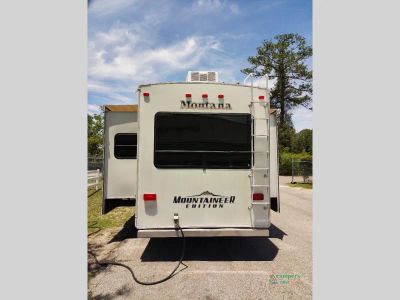 2012 Keystone RV Montana - Photo 6