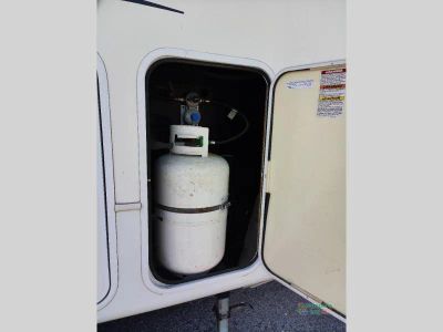 2012 Keystone RV Montana - Photo 9