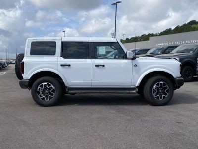 2026 Ford Bronco — side profile view