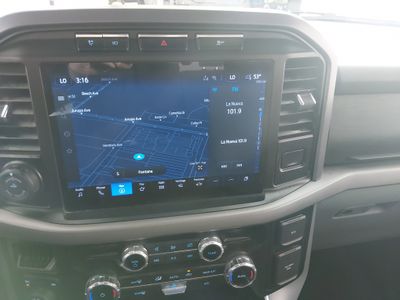 2024 Ford F-150 — photo 17 view