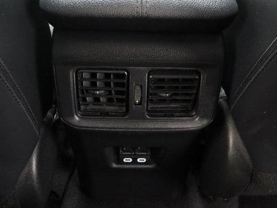 2024 Toyota RAV4 FWD - Photo 32
