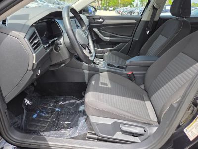 2024 Volkswagen Jetta — photo 21 view