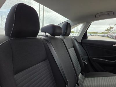 2024 Volkswagen Jetta — photo 14 view