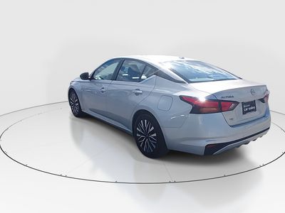 2024 Nissan Altima — detail view