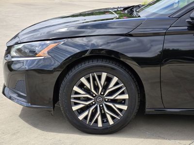 2024 Nissan Altima - Photo 6