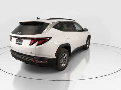 2024 Hyundai Tucson — photo 7 view