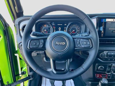 2026 Jeep Wrangler — photo 11 view